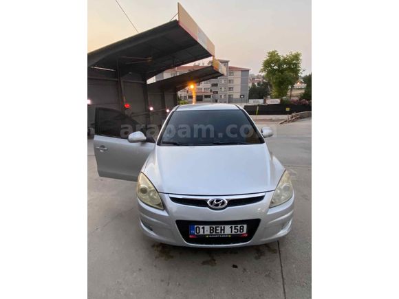 Sahibinden Hyundai i30 1.6 CVVT Select 2009 Model 