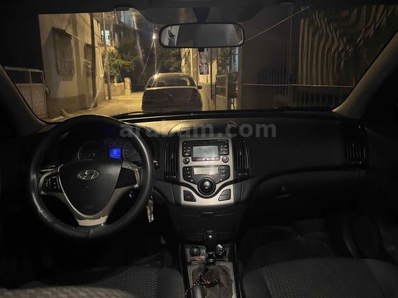 Sahibinden Hyundai i30 1.6 CVVT Select 2009 Model 