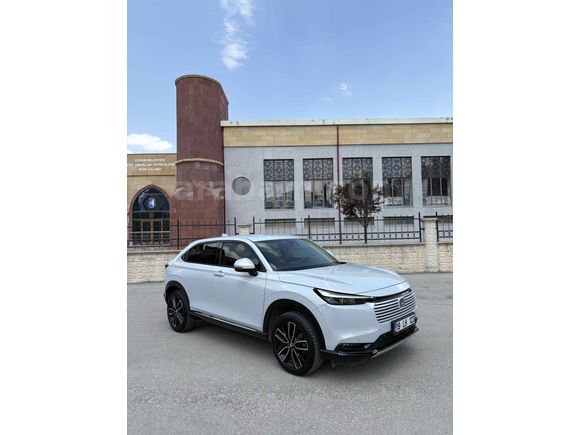 Sahibinden Honda HR-V 1.5 e-HEV Advance 2024 Model 