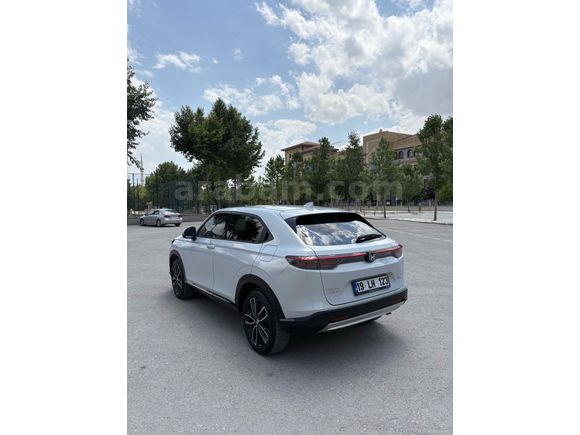 Sahibinden Honda HR-V 1.5 e-HEV Advance 2024 Model 