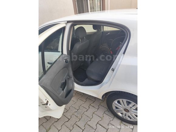 Bayandan Opel Corsa 1.3 CDTI Essentia 2013 Model