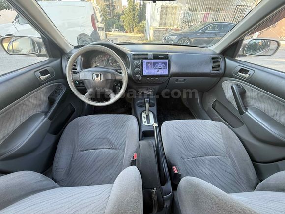 Galeriden Honda Civic 1.6i VTEC LS 2001 Model İzmir