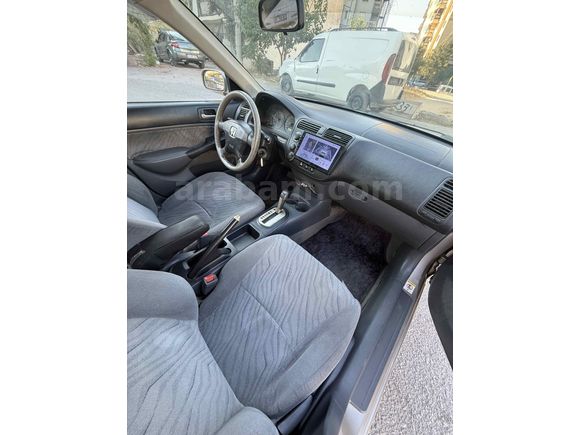 Galeriden Honda Civic 1.6i VTEC LS 2001 Model İzmir