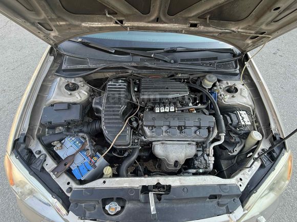 Galeriden Honda Civic 1.6i VTEC LS 2001 Model İzmir