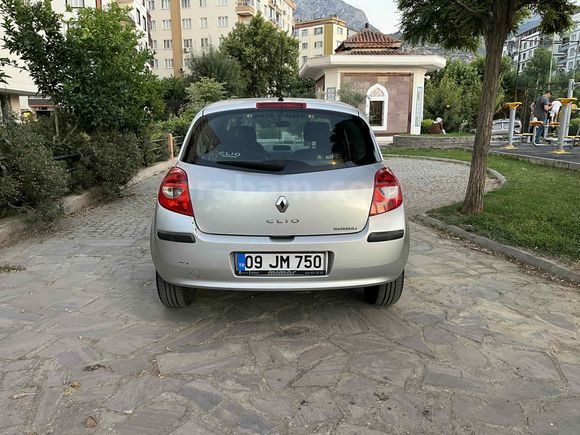 Sahibinden Renault Clio 1.5 dCi Authentique 2006 Model