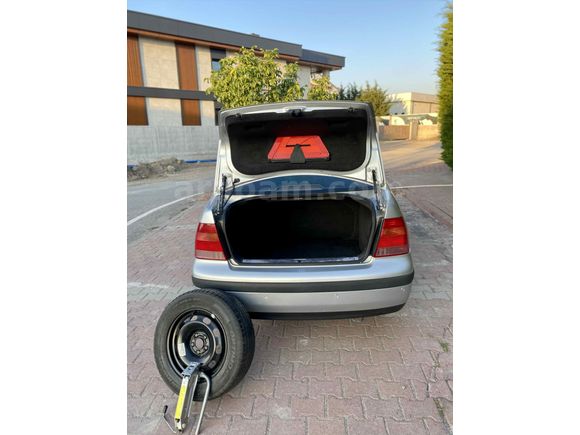 Sahibinden Volkswagen Bora 1.6 Comfortline 2000 Model 