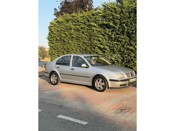 Sahibinden Volkswagen Bora 1.6 Comfortline 2000 Model 