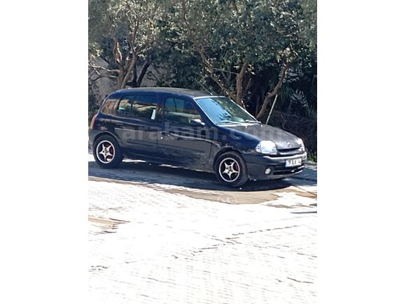 Sahibinden Renault Clio 1.4 RTE 2001 Model  314.000 km Siyah