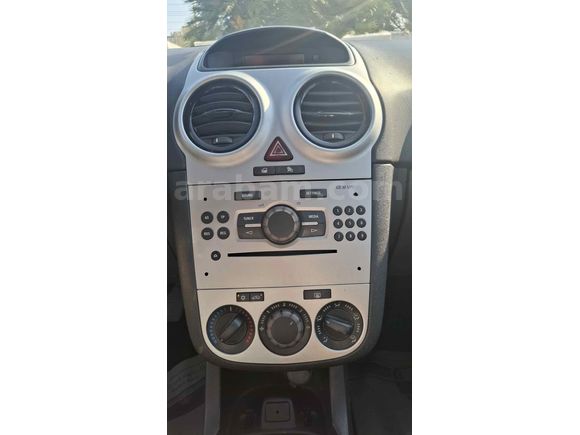 Memurdan temiz  Opel Corsa 1.3 CDTI Essentia 2013 Model 