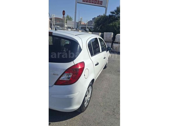 Memurdan temiz  Opel Corsa 1.3 CDTI Essentia 2013 Model 