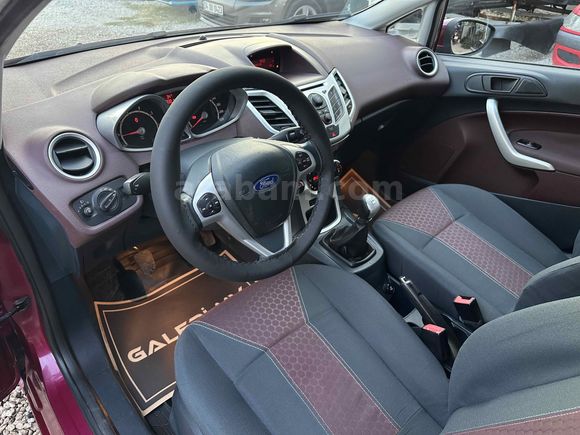 Galeriden Ford Fiesta 1.4 Titanium 2011 Model Antalya