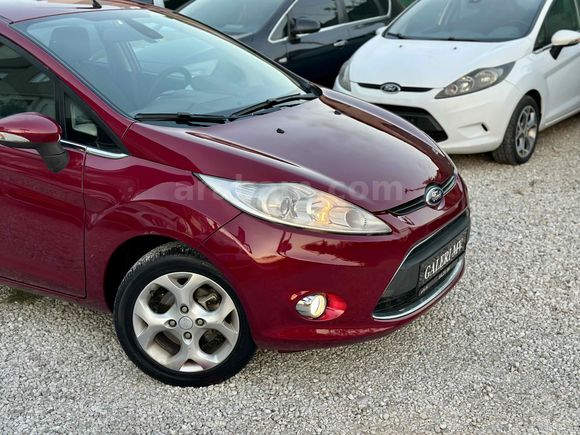 Galeriden Ford Fiesta 1.4 Titanium 2011 Model Antalya