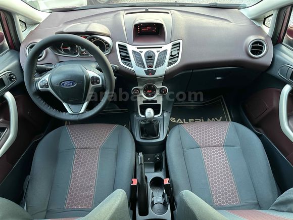 Galeriden Ford Fiesta 1.4 Titanium 2011 Model Antalya