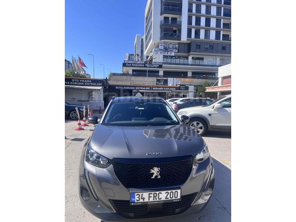 2022 model 25.000 km değişensiz boyasız tramersiz