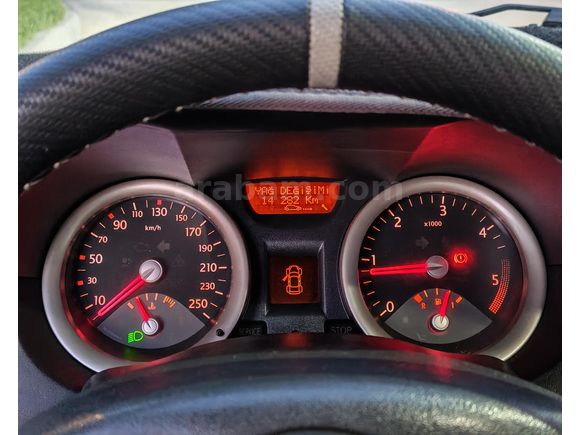 Sahibinden Renault Megane 1.5 dCi Dynamique 2006 Model  340.000 km Mavi