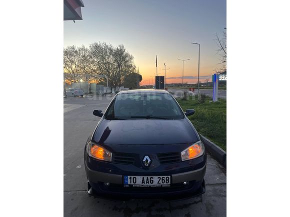 Sahibinden Renault Megane 1.5 dCi Dynamique 2006 Model  340.000 km Mavi