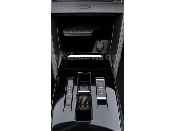 Sahibinden Citroen e-C4 Shine Bold 2024 Model 