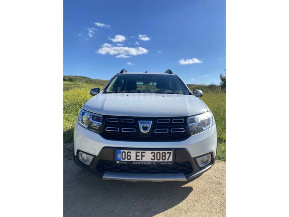 Sahibinden Dacia Sandero 0.9 TCe Stepway Easy-R 2017 Model 