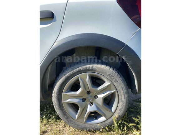 Sahibinden Dacia Sandero 0.9 TCe Stepway Easy-R 2017 Model 