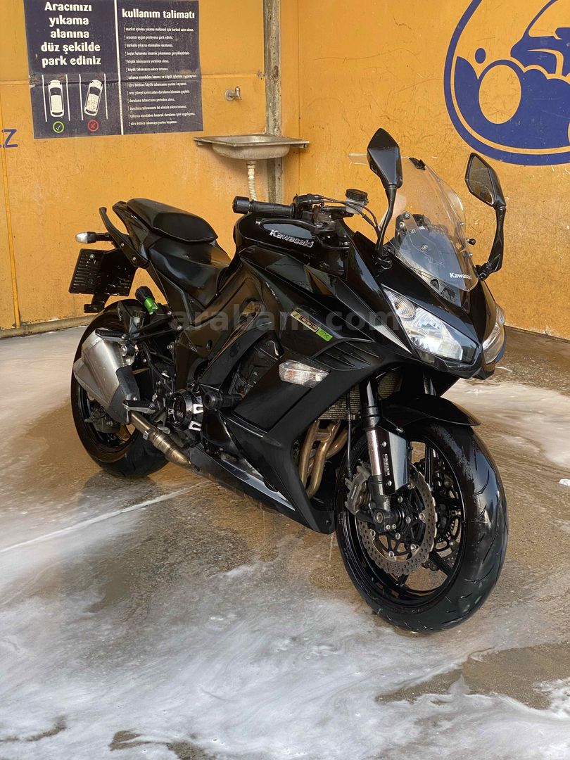 Sahibinden Kawasaki Z 1000 SX 2015 Model Mersin 48.000 km Gri