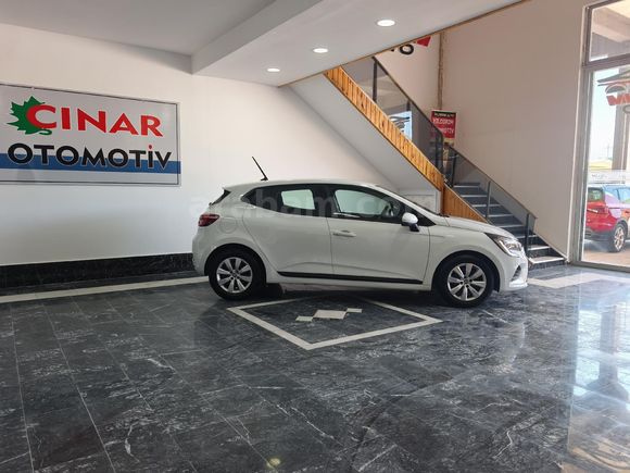 Galeriden Renault Clio 1.0 TCe Joy 2022 Model Malatya