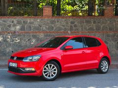 Volkswagen Polo 1.2 TSi Lounge 2015 Model