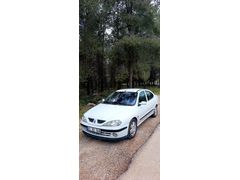 Sahibinden Renault Megane 1.6 RXi 2002 Model