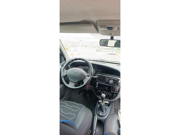 Sahibinden Renault Megane 1.6 RXi 2002 Model
