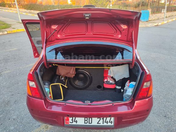 Sahibinden Renault Clio 1.4 2001 Model