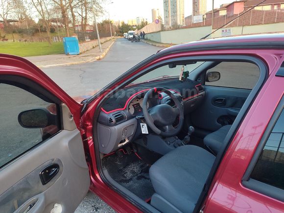 Sahibinden Renault Clio 1.4 2001 Model