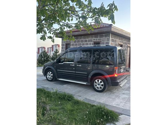 Galeriden Ford Tourneo Connect 110PS 2011 Model Ankara