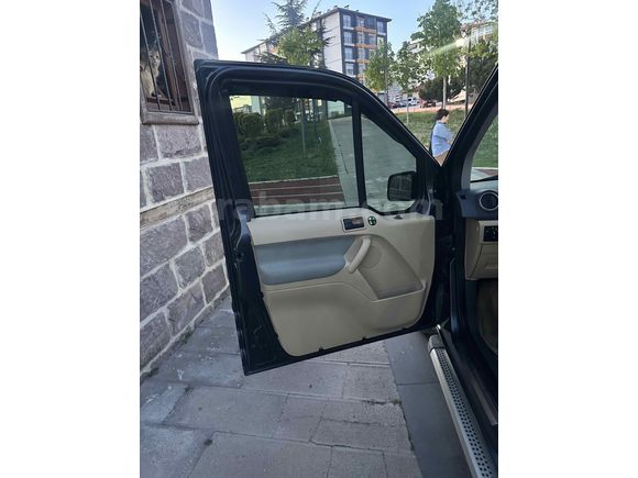 Galeriden Ford Tourneo Connect 110PS 2011 Model Ankara