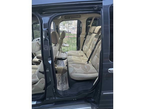Galeriden Ford Tourneo Connect 110PS 2011 Model Ankara