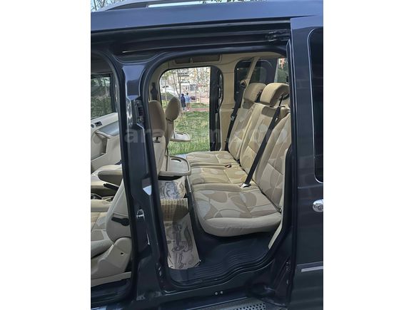 Galeriden Ford Tourneo Connect 110PS 2011 Model Ankara