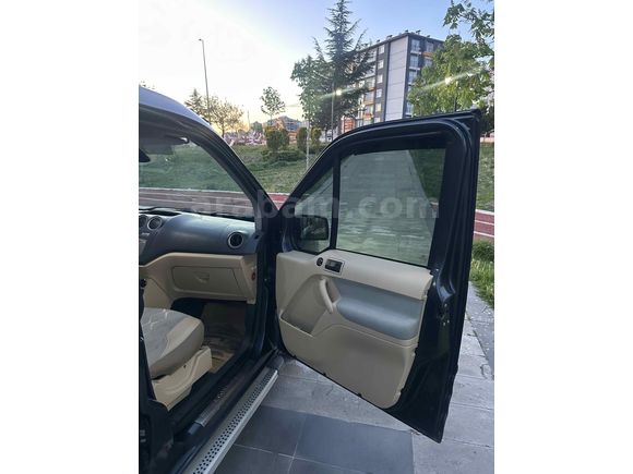 Galeriden Ford Tourneo Connect 110PS 2011 Model Ankara