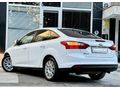 _İLK ELDEN + YETKİLİ SERVİS BAKIMLI + BOYASIZ + SUNROOF +100 KM_