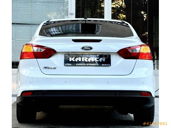 _İLK ELDEN + YETKİLİ SERVİS BAKIMLI + BOYASIZ + SUNROOF +100 KM_