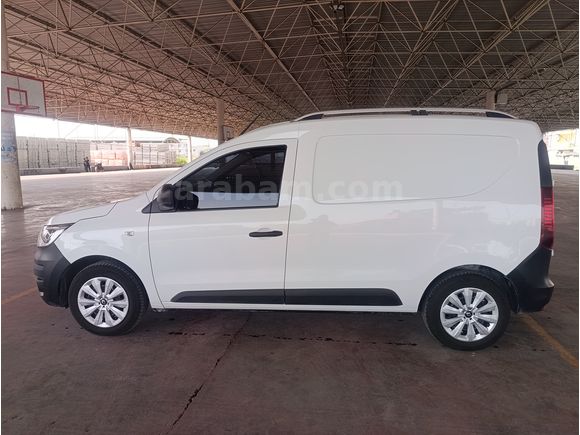 Sahibinden Renault Express 1.5 BlueDCI Joy 2023 Model 