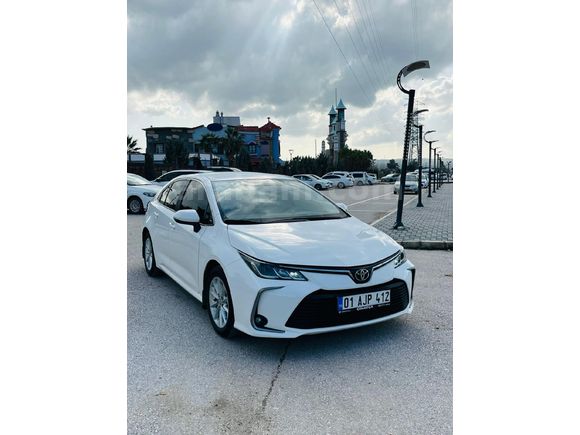 Sahibinden Toyota Corolla 1.5 Dream 2022 Model