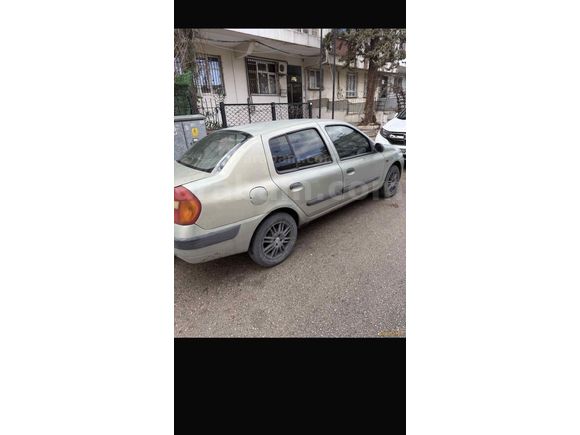 Sahibinden Renault Clio 1.5 dCi Authentique 2002 Model  255.000 km Sarı