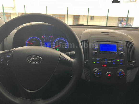 Sahibinden Hyundai i30 1.6 CRDi Team 2011 Model 