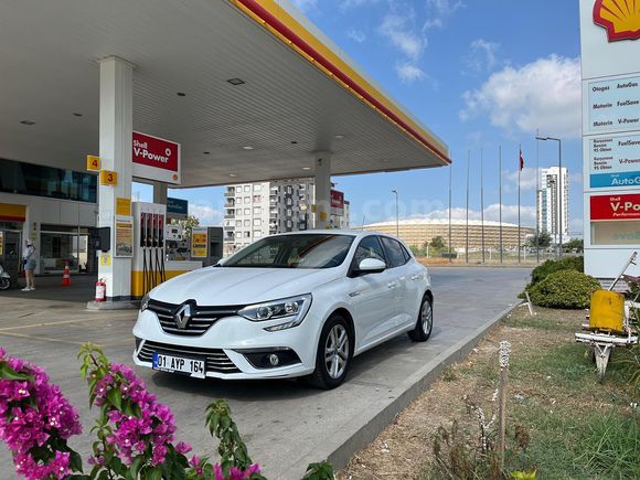 Sahibinden Renault Megane 1.6 Joy 2018 Model