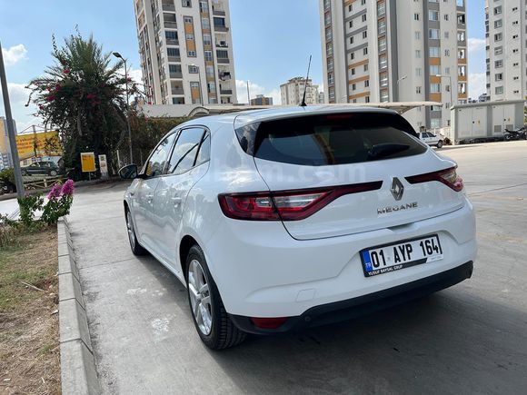 Sahibinden Renault Megane 1.6 Joy 2018 Model