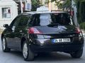 Galeriden Renault Megane 1.6 Dynamique 2005 Model İstanbul