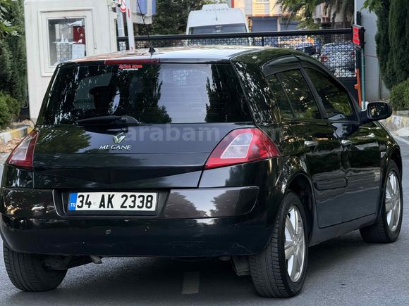 Galeriden Renault Megane 1.6 Dynamique 2005 Model İstanbul