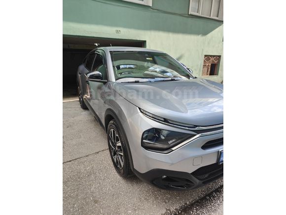 Sahibinden Citroen C4 1.2 PureTech Feel Bold 2024 Model