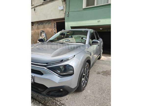 Sahibinden Citroen C4 1.2 PureTech Feel Bold 2024 Model