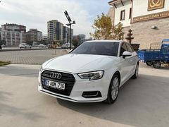 Sahibinden HATASIZ 
Audi A3 Sedan Design Line 2018 Model 