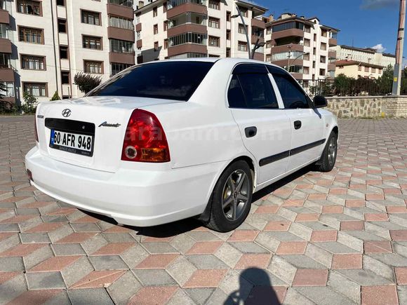Sahibinden Hyundai Accent 1.3 Admire 2005 Model 