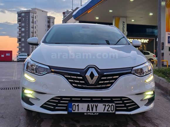 Sahibinden Renault Megane 1.3 TCe Touch 2023 Model 